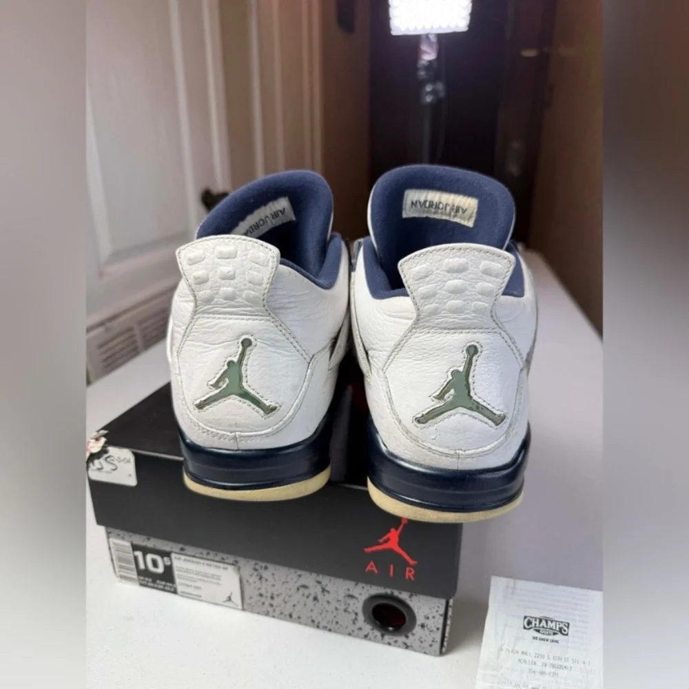 Size 10.5 - Nike Air Jordan 4 Retro LS Columbia 2015 Men's Shoes